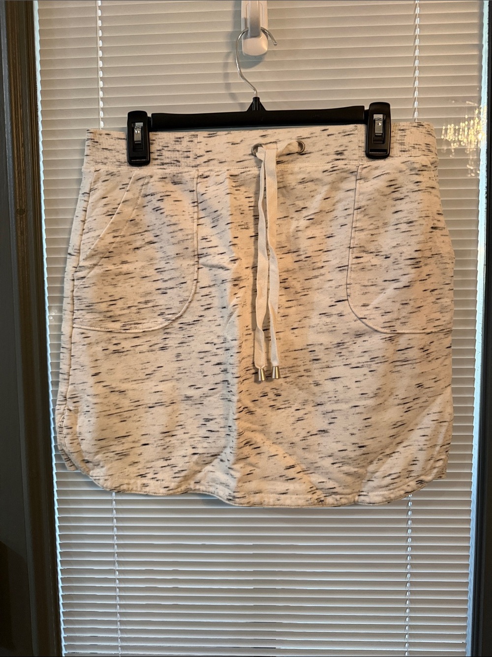 Dakini Cream Speckled Drawstring Skirt with Pockets